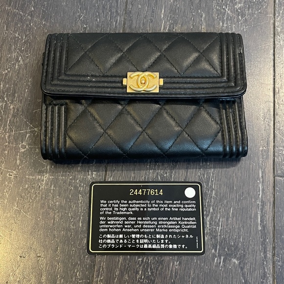 Chanel Black gold Boy Flap Trifold Wallet leather with authentication card - Picture 11 of 16
